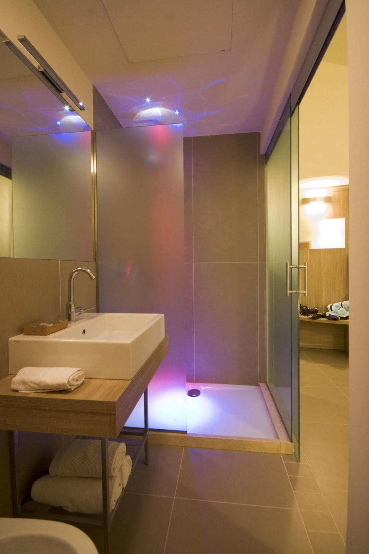 Palazzo Ruschioni Boutique Hotel Camerano Bagian luar foto