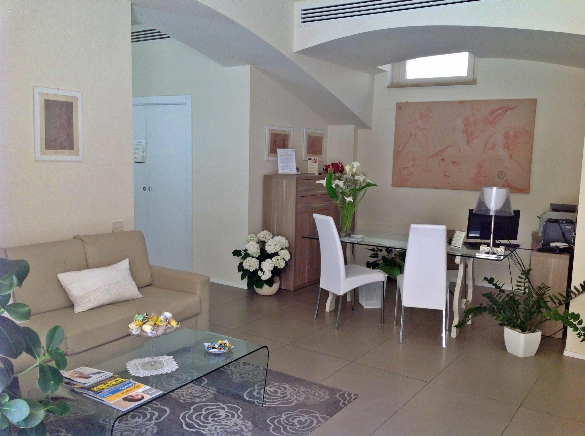 Palazzo Ruschioni Boutique Hotel Camerano Bagian luar foto